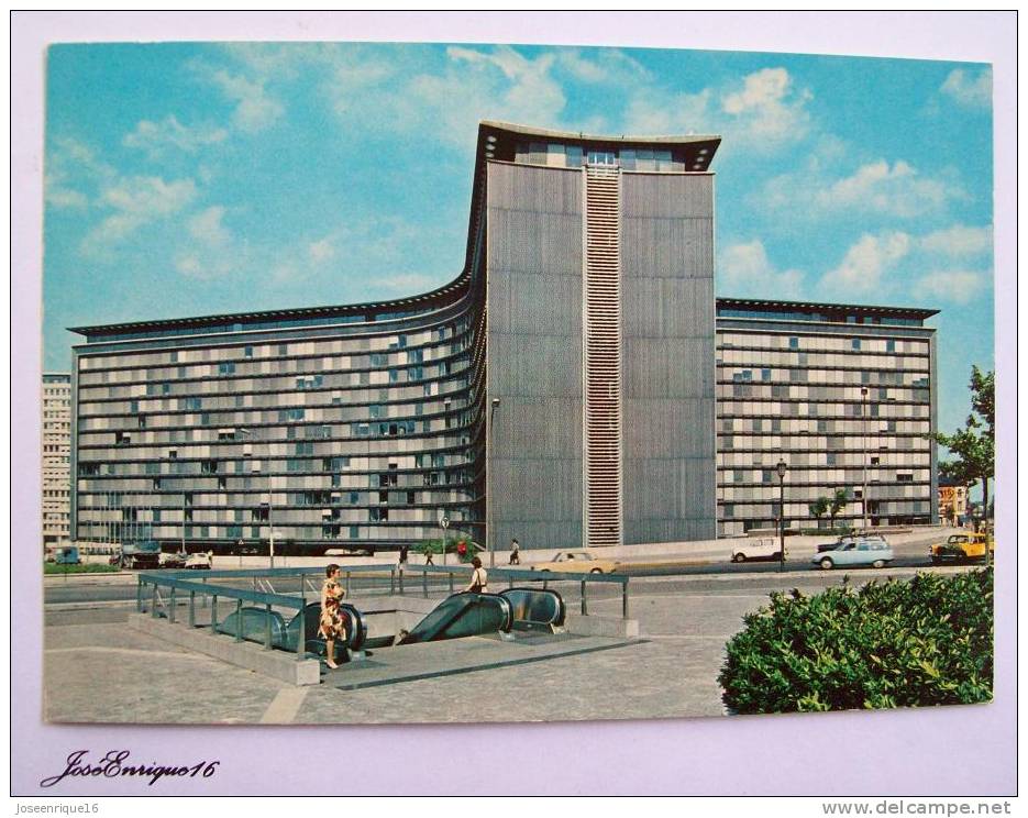 BRUXELLES, BRUSSEL, PLACE SCHUMAN, COMPLEXE DE LA COMMUNAUTÉ EUROPÉENNE  100/89 - Corsi