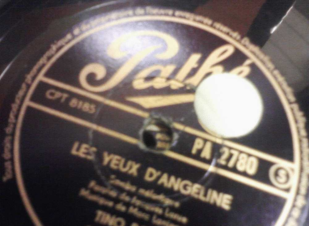 DISQUE GRAMOPHONE 78 TOURS /  H_JA  385_ TINO ROSSI _ BONJOUR AMIS _ LES YEUX D ANGELINE - 78 Rpm - Schellackplatten