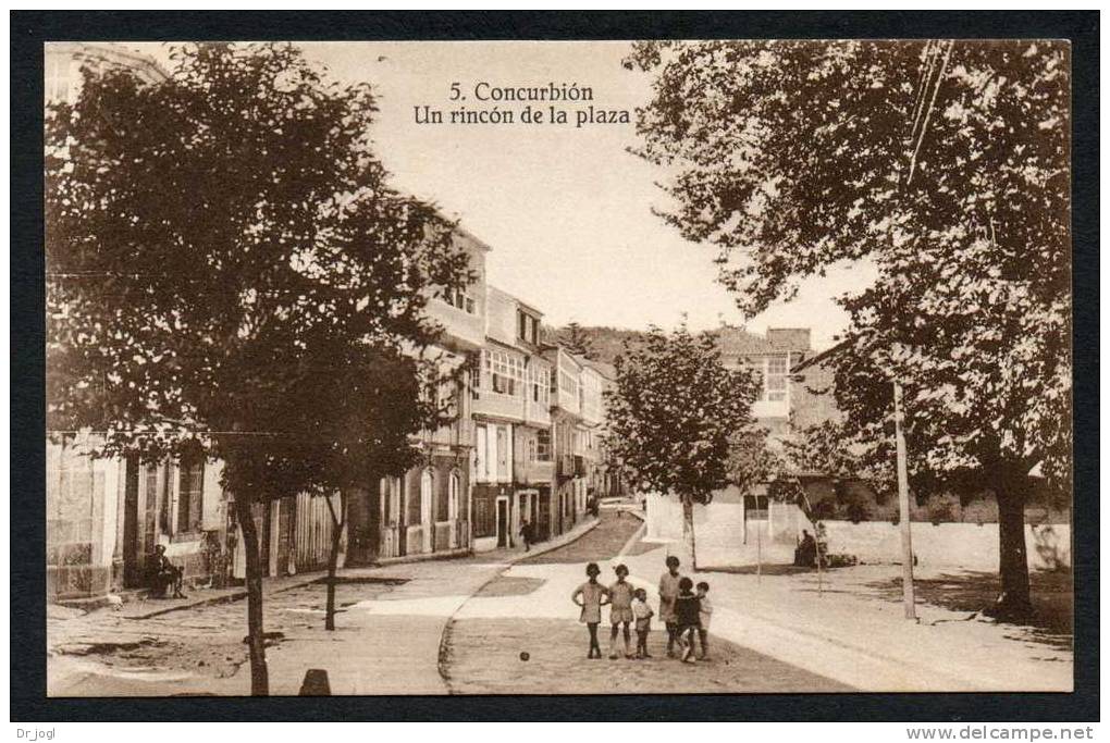 SP335) Concurbión - Un Rincón De La Plaza - La Coruña