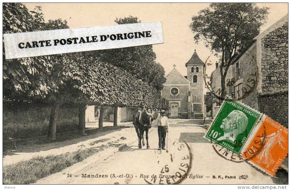 MANDRES (VAL DE MARNE) - RUE DE BRUNOY ET L´EGLISE - Mandres Les Roses