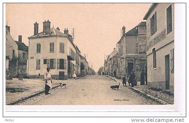 LE CHATELET EN BRIE - Route De Melun - Le Chatelet En Brie