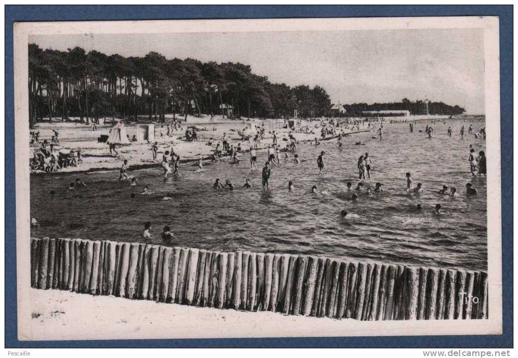 33 GIRONDE - CP ANIMEE ANDERNOS LES BAINS - PLAGE DU BETEY VERS LE MAURET - EDITIONS TITO M. BERJAUD 36 - CIRCULEE 1951 - Andernos-les-Bains