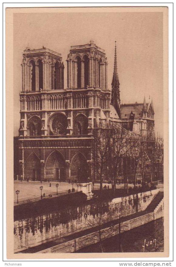 75  PARIS  En Flanant  Notre Dame - Loten, Series, Verzamelingen