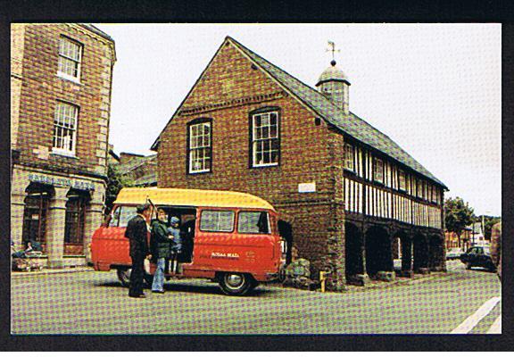 RB 627 - Royal Mail Postcard Llanidloes - Llangurig Postbus At Barclays Bank The Old Market Hall  Montgomery Wales - Montgomeryshire