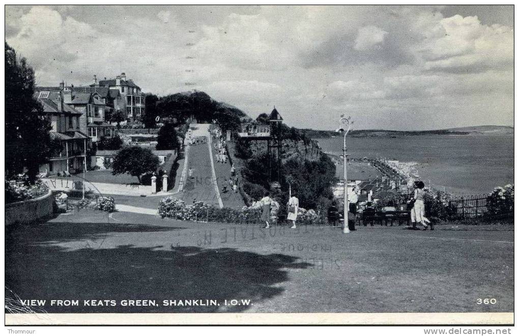 SHANKLIN. I. O.W.  - VIEW FROM KEATS GREEN.  - 1957  -  CARTE ANIMEE  ( Trace Pliure Angle Bas Gauche) - Andere & Zonder Classificatie