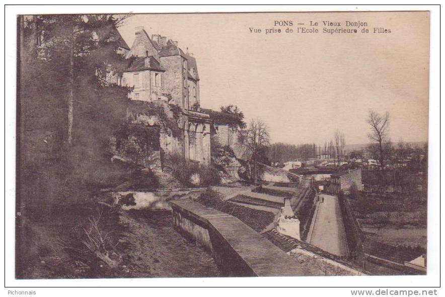 17  PONS  Le Vieux Donjon  Ecole Supérieure De Filles - Pons