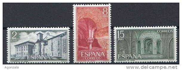 SERIE TIMBRES ESPAGNE NOUVEAUX 1974 MONASTÈRE DE LEYRE - ART ROMANE - Iglesias Y Catedrales