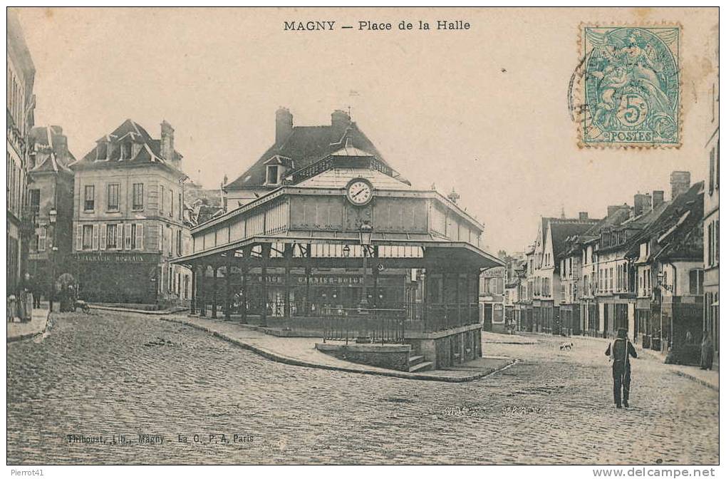 MAGNY - Place De La Halle - Magny En Vexin