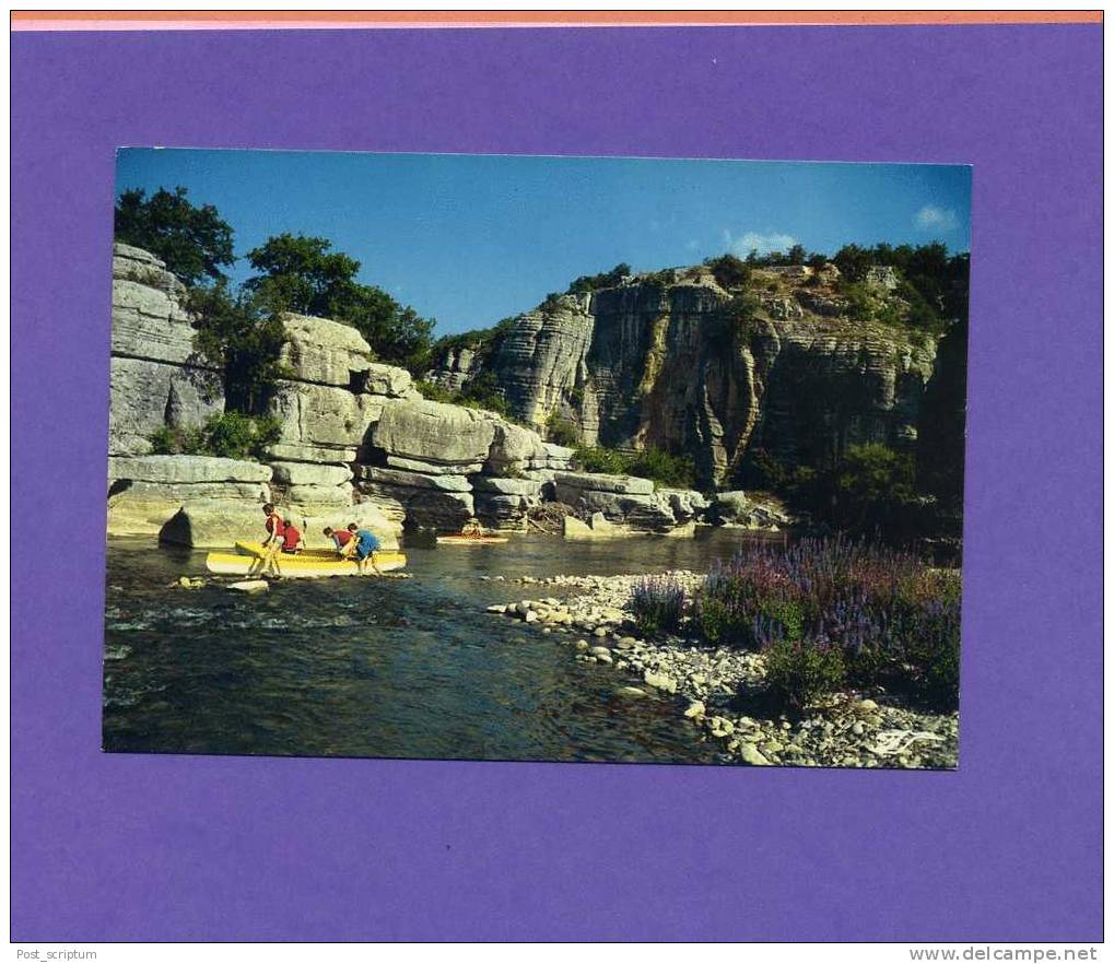 Chauzon - Promenade Dans La Région Calcaire - Ruoms