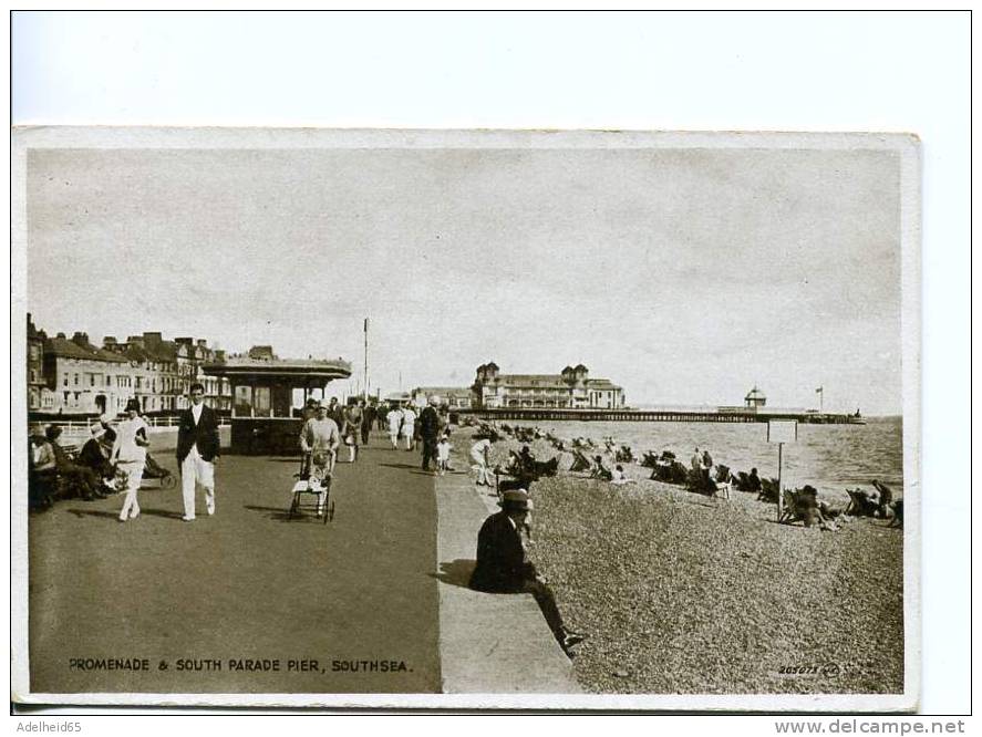 Promenade And South Parade Pier, Southsea. Valentine "Photo Brown" Postcard - Portsmouth