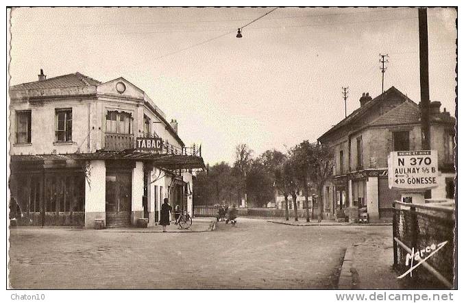 SEVRAN-LIVRY - CPSM - Le Pont Et La Rue De La Gare (bon état) - Sevran