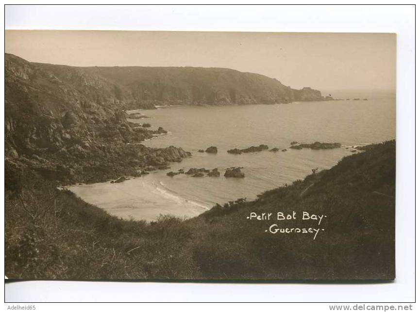 Real Photo PC Petit Bot Bay, Guernsey, By Norman Grut, Photographic Artist, Guernsey - Guernsey