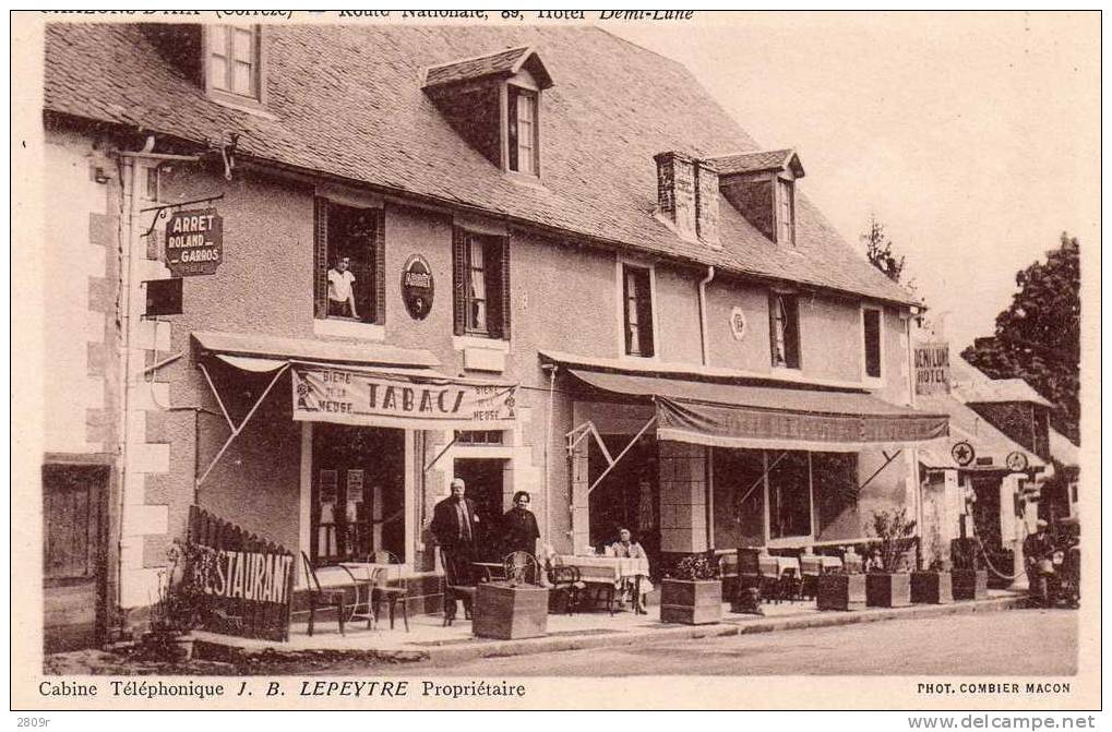 Chalons D´aix    Hotel La Demi Lune - Autres & Non Classés