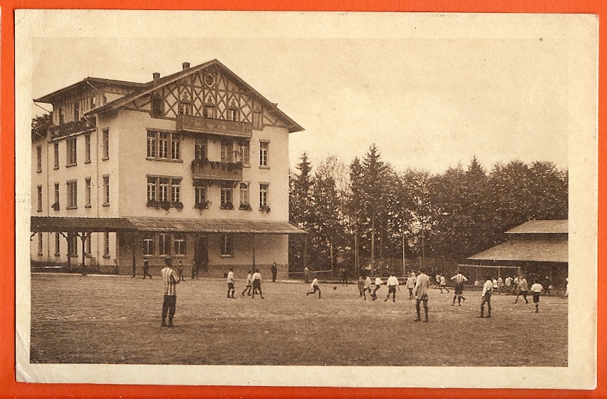 CAL-002 Villa St Jean Fribourg,match Football,Calcio,Fussball.Cachet Fribourg 1930, Léger Pli - Fribourg