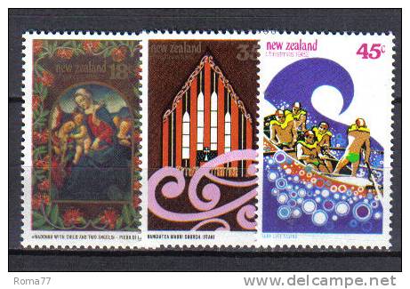 ZEL254 - NUOVA ZELANDA 1982 ,  Yvert Serie 822/824  *** Natale - Ungebraucht