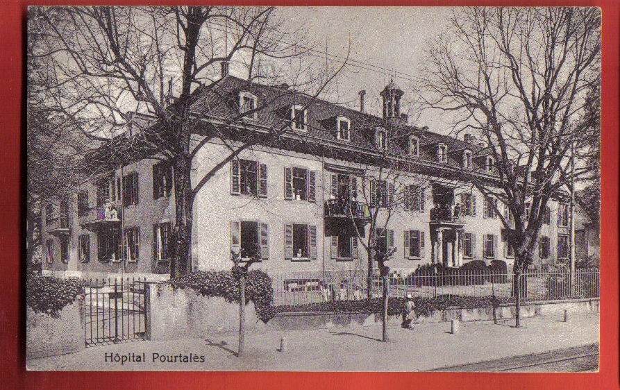 D1243 Neuchâtel, Hòpital Pourtalès, Petite Animation (infirmières Aux Fenêtres). Cachet 1921 Vers Fleurier. - Fleurier