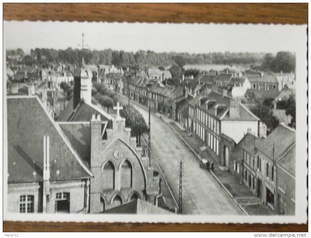 80 - RUE - Panorama De La Ville. (Vue Générale - La Chapelle). CPSM - Rue