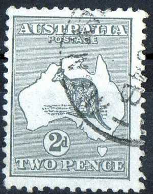 Australia 1913 2d Grey Kangaroo 1st Watermark (Wmk 8) Used - Actual Stamp Right Side Cancel - SG3 - Usati