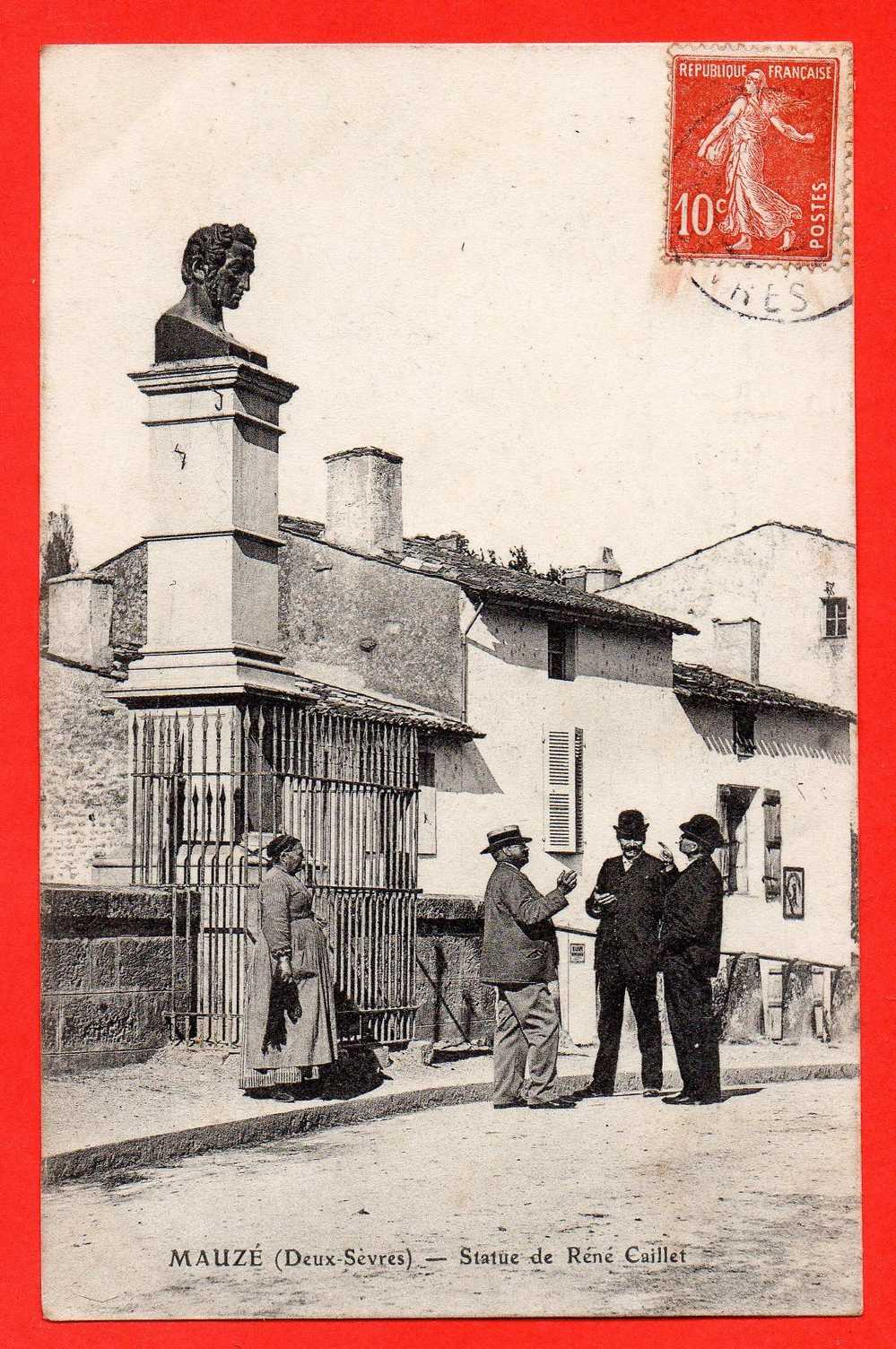 MAUZE Statue De René Caillet. - Mauze Sur Le Mignon