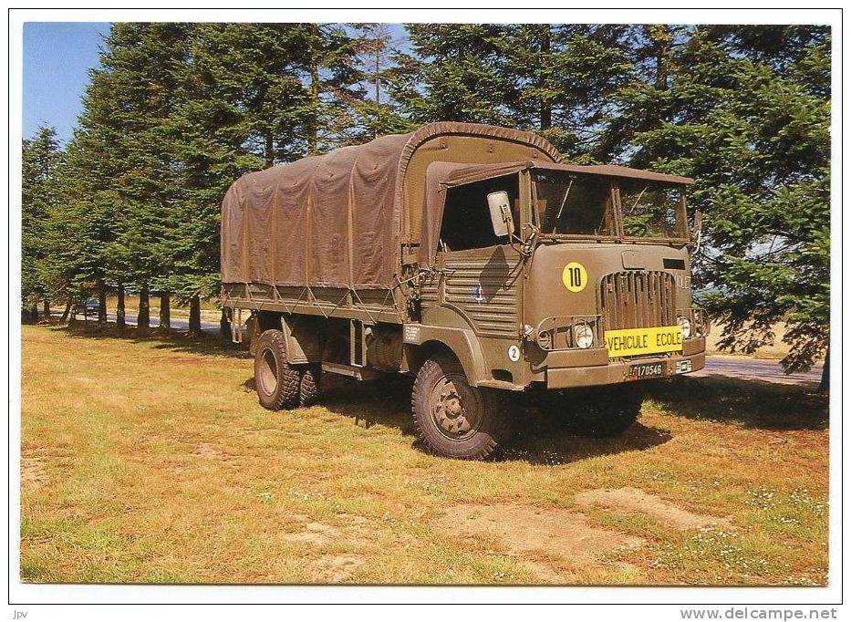 56 - GUER. Camp De Coëtquidan Commune De Guer. Camion Transport De Troupe, Simca. - Guer Coetquidan