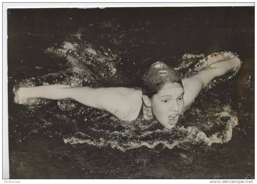 P 255 - PHOTO - OVENS PETERSON Recorman Du Monde Des 100 Métre -1951 - - Swimming