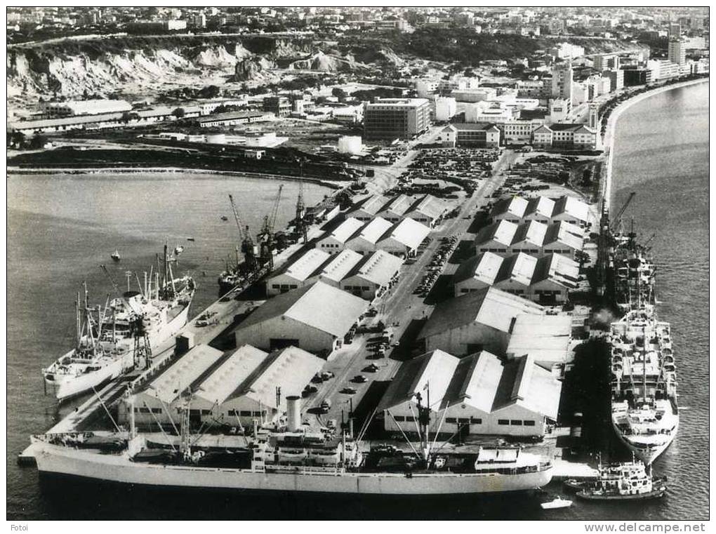 REAL  PHOTO POSTCARD LUANDA HARBOUR ANGOLA AFRICA CARTE POSTALE POSTCARD SHIPS - Angola