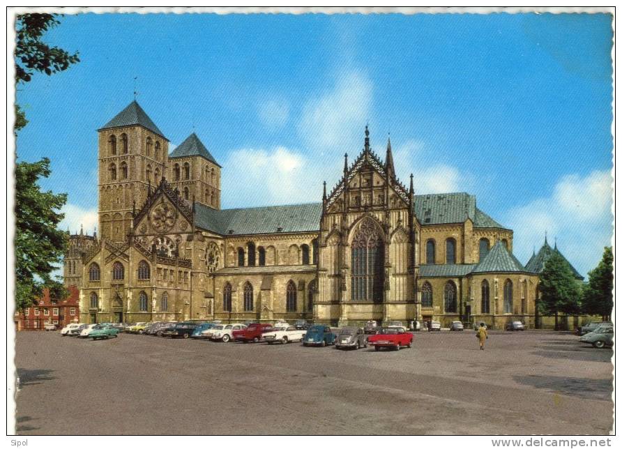 Münster Dom - Cathédrale -   44 - Nombreuses Voitures Anciennes  - Bords Dentelés - Circulé En 1967 - Münster