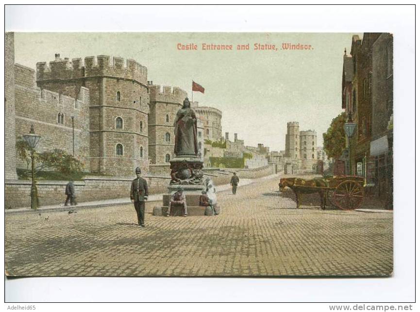 Castle Entrance And Statue, Police Man, Horse Cart, Windsor, Marshall's Series - Windsor Castle