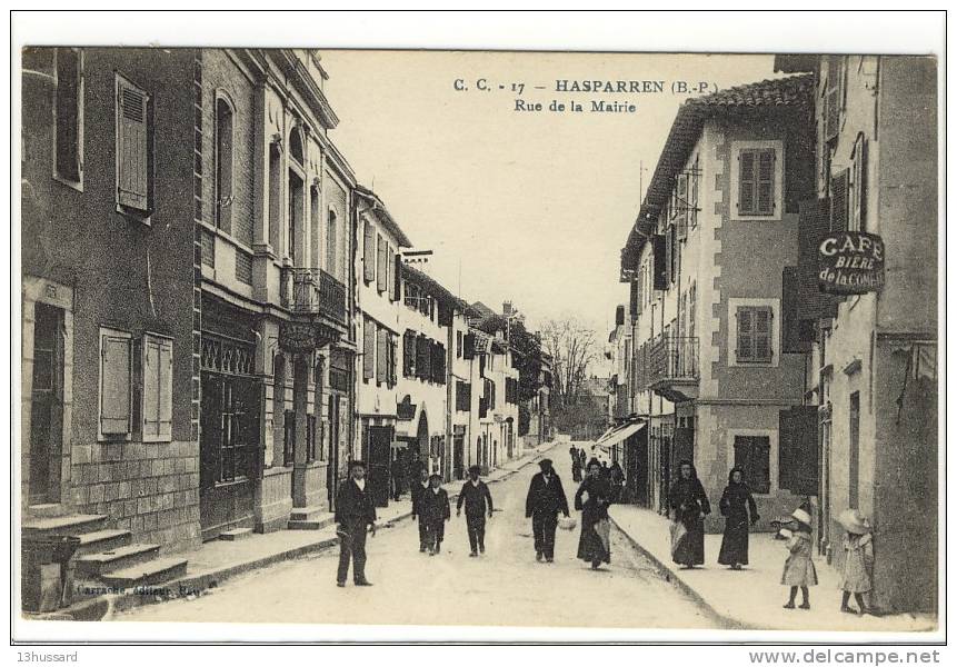 Carte Postale Ancienne Hasparren - Rue De La Mairie - Bar, Café, Bière De La Comète - Hasparren