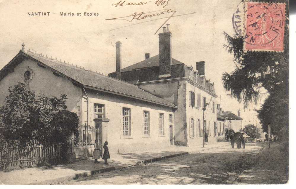 87 - NANTIAT -  "" Mairie Et  Les Ecoles  "" - - Nantiat