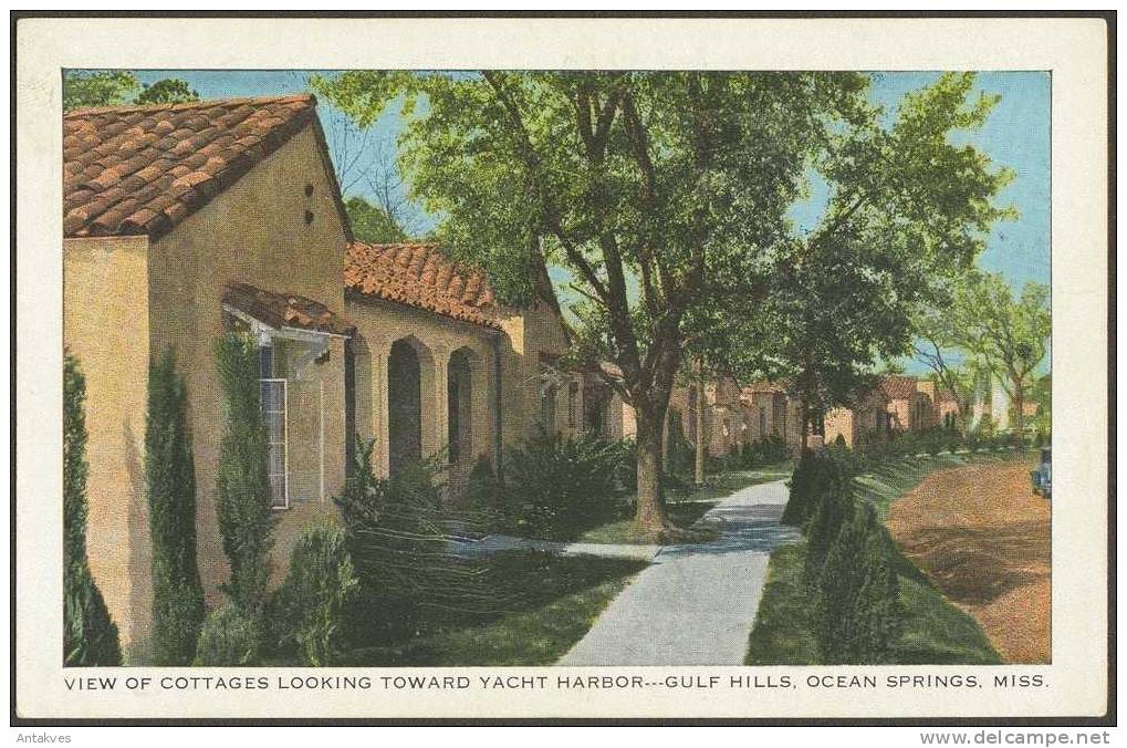 USA Postcard View Of Cottages Looking Toward Yacht Harbor..Gulf Hills, Ocean Springs, Mississippi - Autres & Non Classés