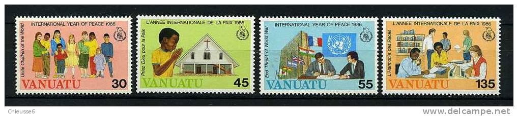 Vanuatu ** N° 751 à 754 - Année Internationale De La Paix - Vanuatu (1980-...)