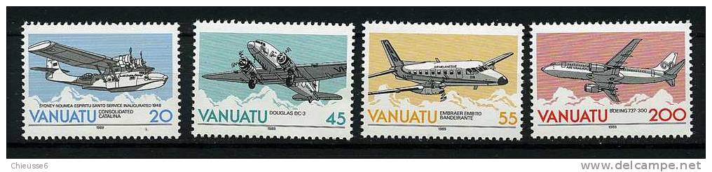 Vanuatu ** N° 826 à 829 - ESCAP  Avions En Vol - Vanuatu (1980-...)