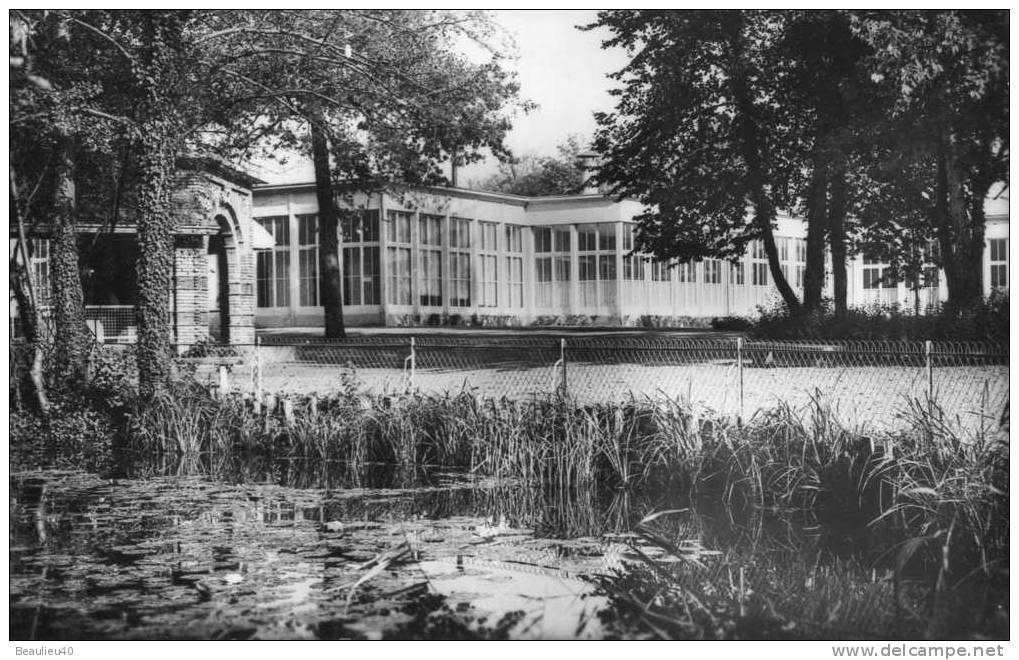 59 - SAINT AMANT LES EAUX - LES THERMES - Saint Amand Les Eaux