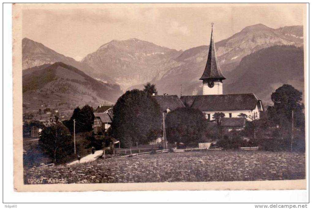 * Aeschi  - Panorama ? église ? - Aeschi Bei Spiez