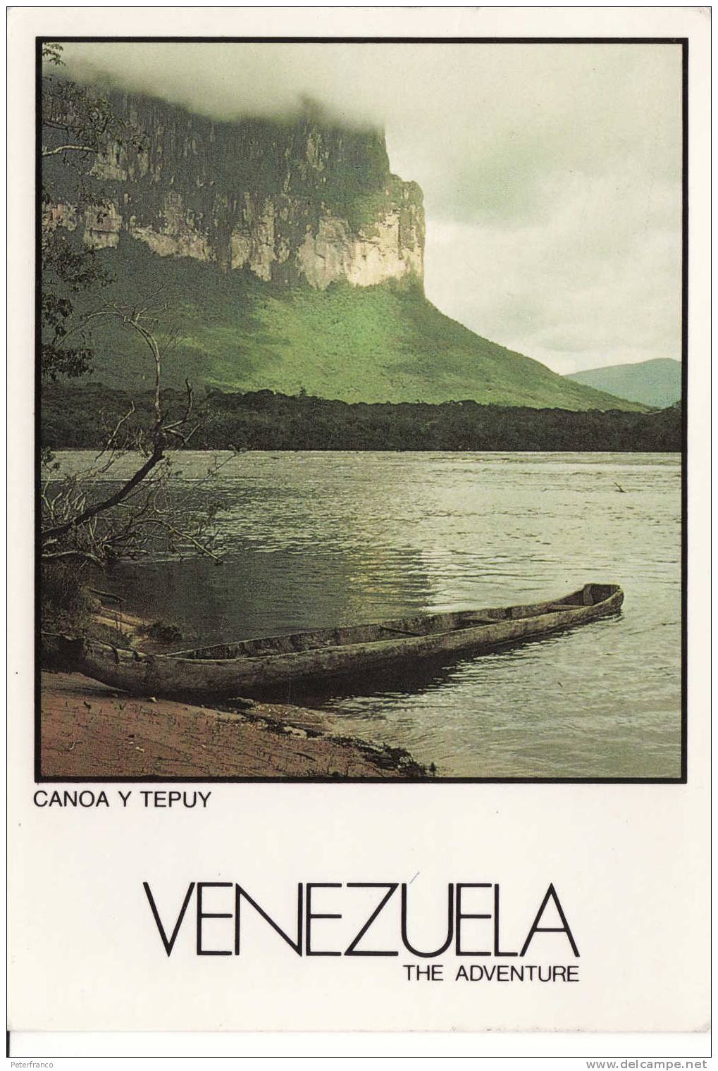 Venezuela - Rio Carrao - Tipica Canoa "curiara" Con Tepuy Sullo Sfondo - Venezuela