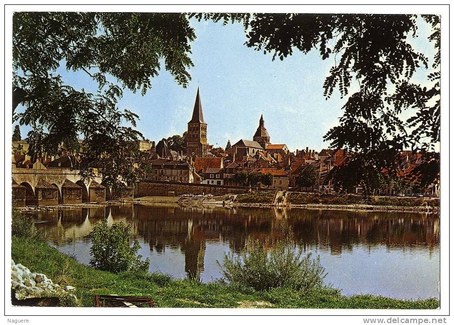 58 LA CHARITE SUR LOIRE   -  VUE GENERALE  -  CPM ANNEE 1960/70 - La Charité Sur Loire