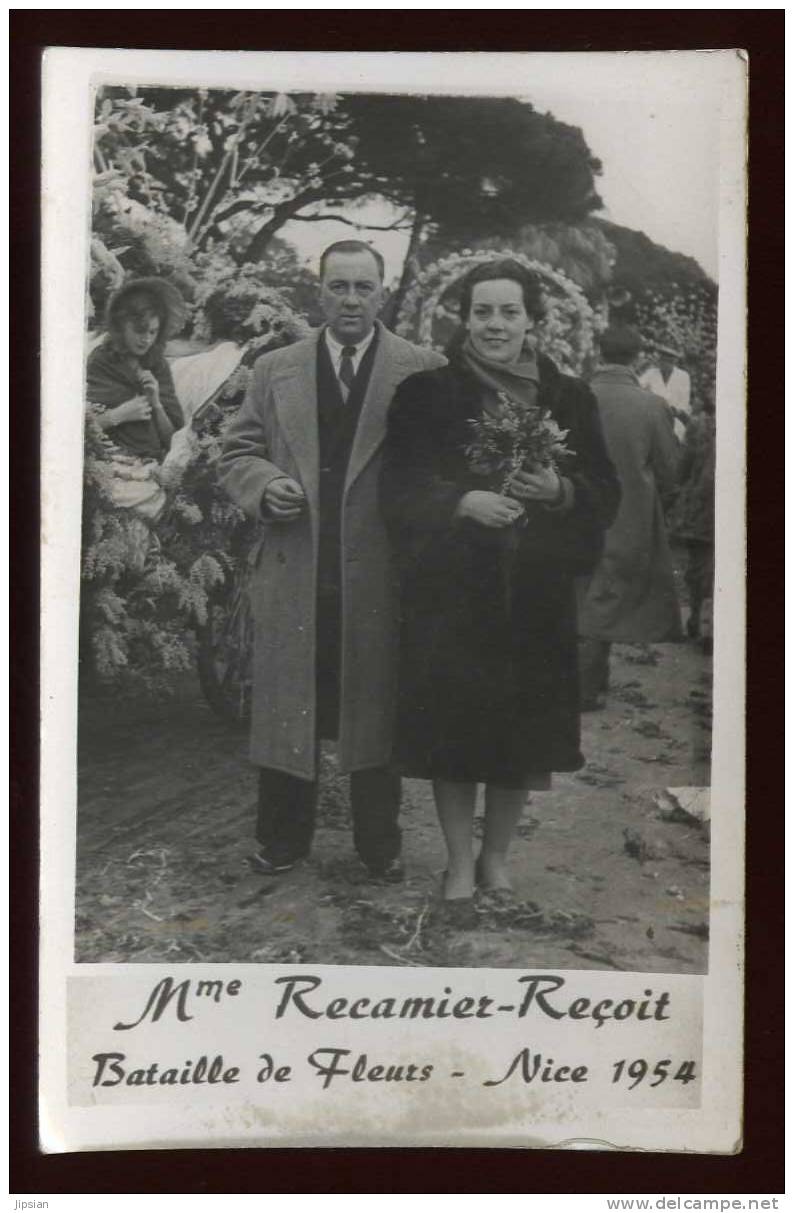 Cpa Carte Photo Du 06 Nice 1954 Mme Recamier Reçoit  LO2 - Mercati, Feste