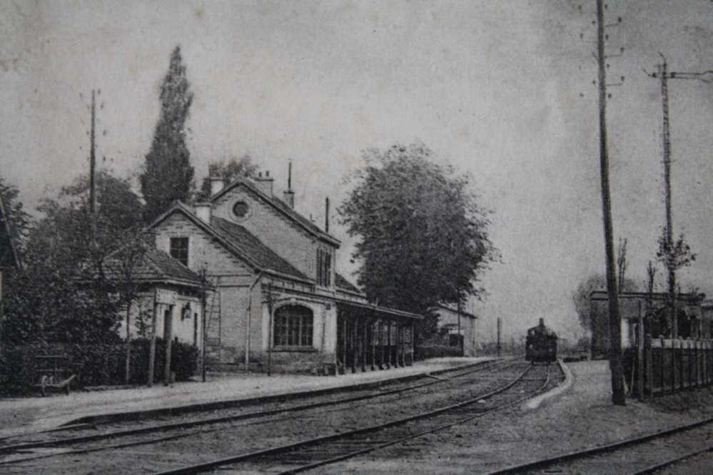 CPA (imprimé) Sannois LA GARE + TRAIN SUR LA VOIE Région Île-de-France, Département Du Val-d'Oise V.P.  N°1098  =>ALGER - Sannois