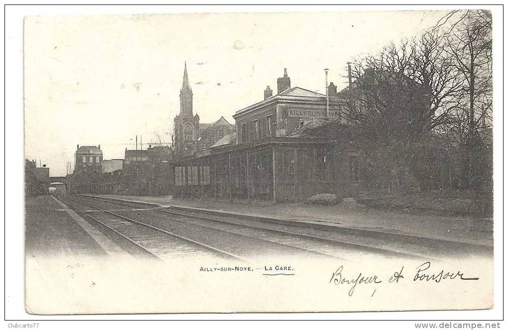 Ailly-sur-Noye (80) : La Gare Coté Voies  Env 1903. - Ailly Sur Noye