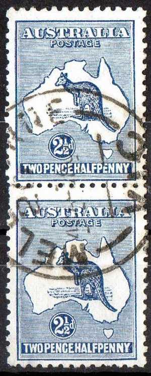 Australia 1915 21/2d Deep Blue Kangaroo 3rd Watermark (Wmk 10) Used Pair - Actual Stamps - Melbourne VIC - SG36 - Gebruikt