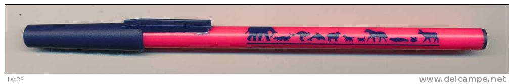 FONDS INTERNATIONAL POUR LA PROTECTION DES ANIMAUX - Stylos