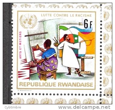 Rwanda: Tapisserie - Autres & Non Classés