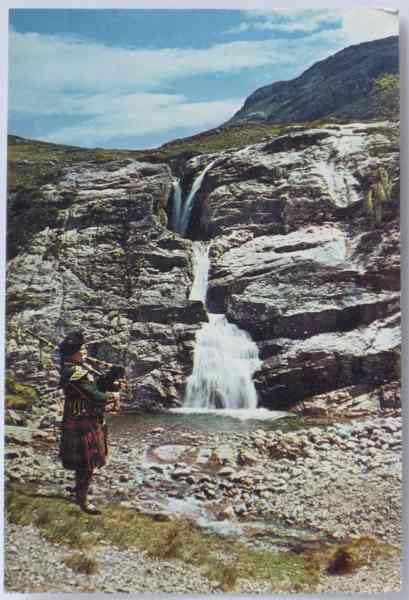 UK / SCOTLAND - Piper At The Falls Of Coe, Glencoe, Argyll - Ca. 1960s Postcard - Argyllshire