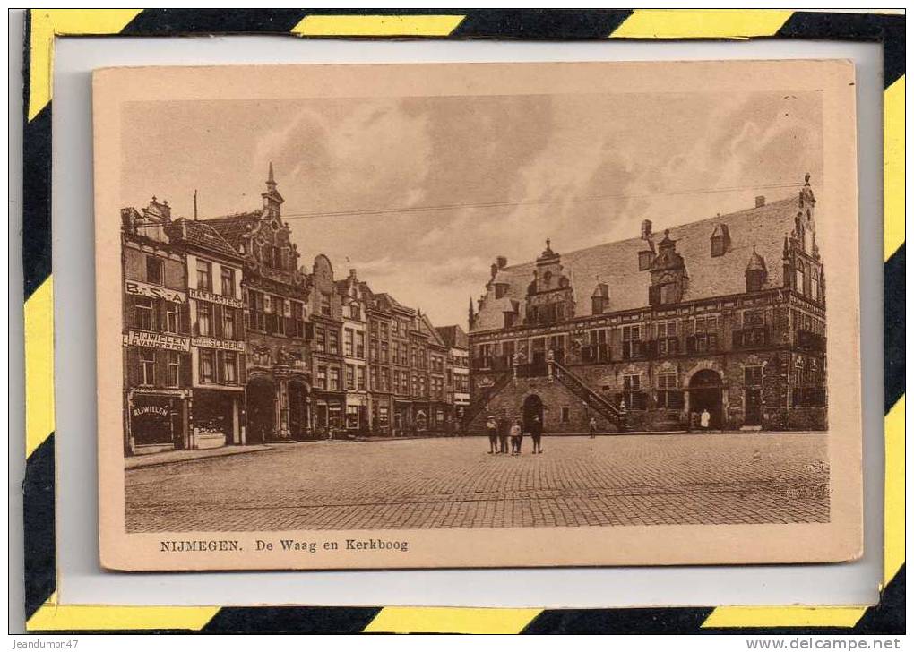 NIJMEGEN. - . DE WAAG EN KERKBOOG - Nijmegen