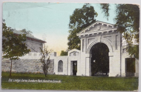 Old Lodge Gates DUNDURN PARK HAMILTON Ontario CANADA Vintage 1911 Postcard - Hamilton