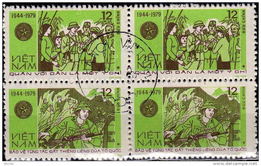 35 Jahre Vietnamesische Volksarmee 1979 Vietnam 1071/2, ZD Plus 4-Block O 7€ Soldaten Und Volk Bloc Sheet From Viet Nam - Vietnam