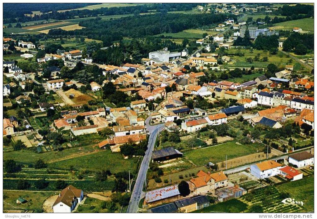 86-ST-JULIEN-L'ARS...VUE PANORAMIQUE DE L'AGGLOMERATION...CPM 1987 - Saint Julien L'Ars