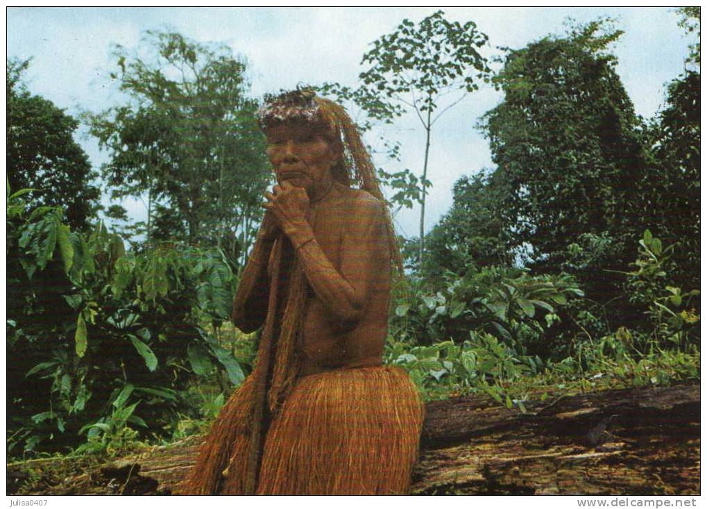 PEROU Cpsm Ethnologie Iquitos Indien Tribu Yagua En Yanamono - Peru