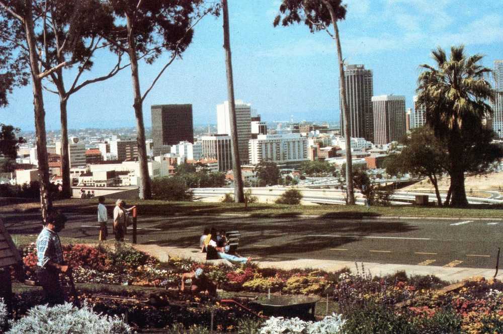 Australia 1976 Perth Skyline From Kings Park Prepaid PC Unused - Perth